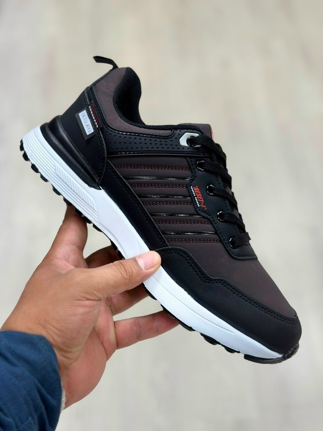 мужские кроссовки,кроссовки adidas мужские,кроссовка мужской, мужская кроссовки,кроссовки для мужчин