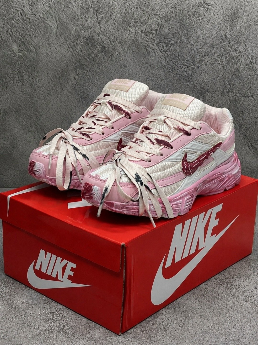 кроссовки nike женские,кроссовки nike initiator pink,женские беговые кроссовки nike initiator ярко-розовый,кроссовки nike initiator розовый,кроссовки nike initiator pink custom