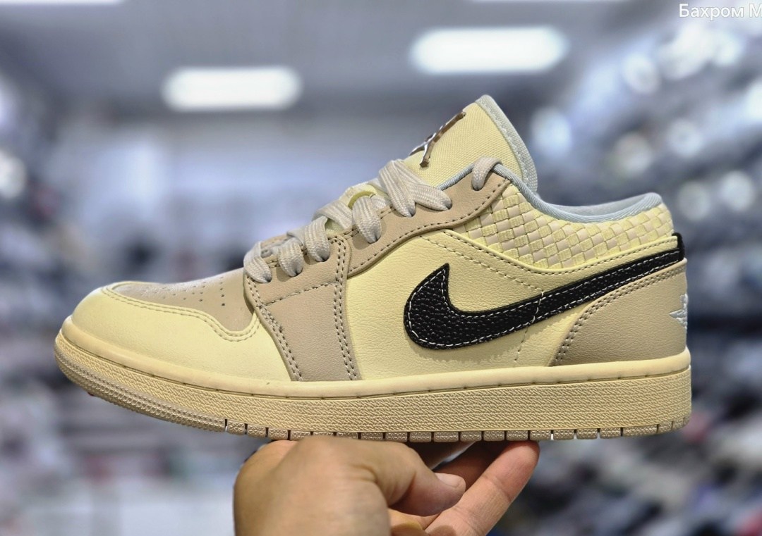 travis scott x air jordan 1 low sail shy pink,travis scott x air jordan 1 low og sail/shy pink,nike air jordan 1 low x travis scott sail shy pink,кроссовки travis scott x air jordan 4 retro,nike air j