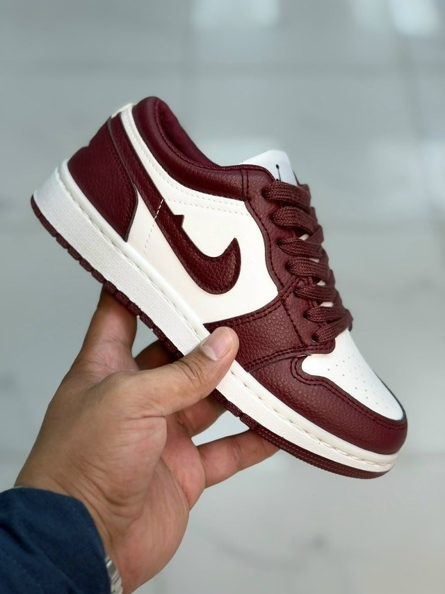 nike air jordan 1 low,кроссовки nike air jordan 1 low,nike air jordan 1 low se,nike air jordan 1 low milan,air jordan 1 low