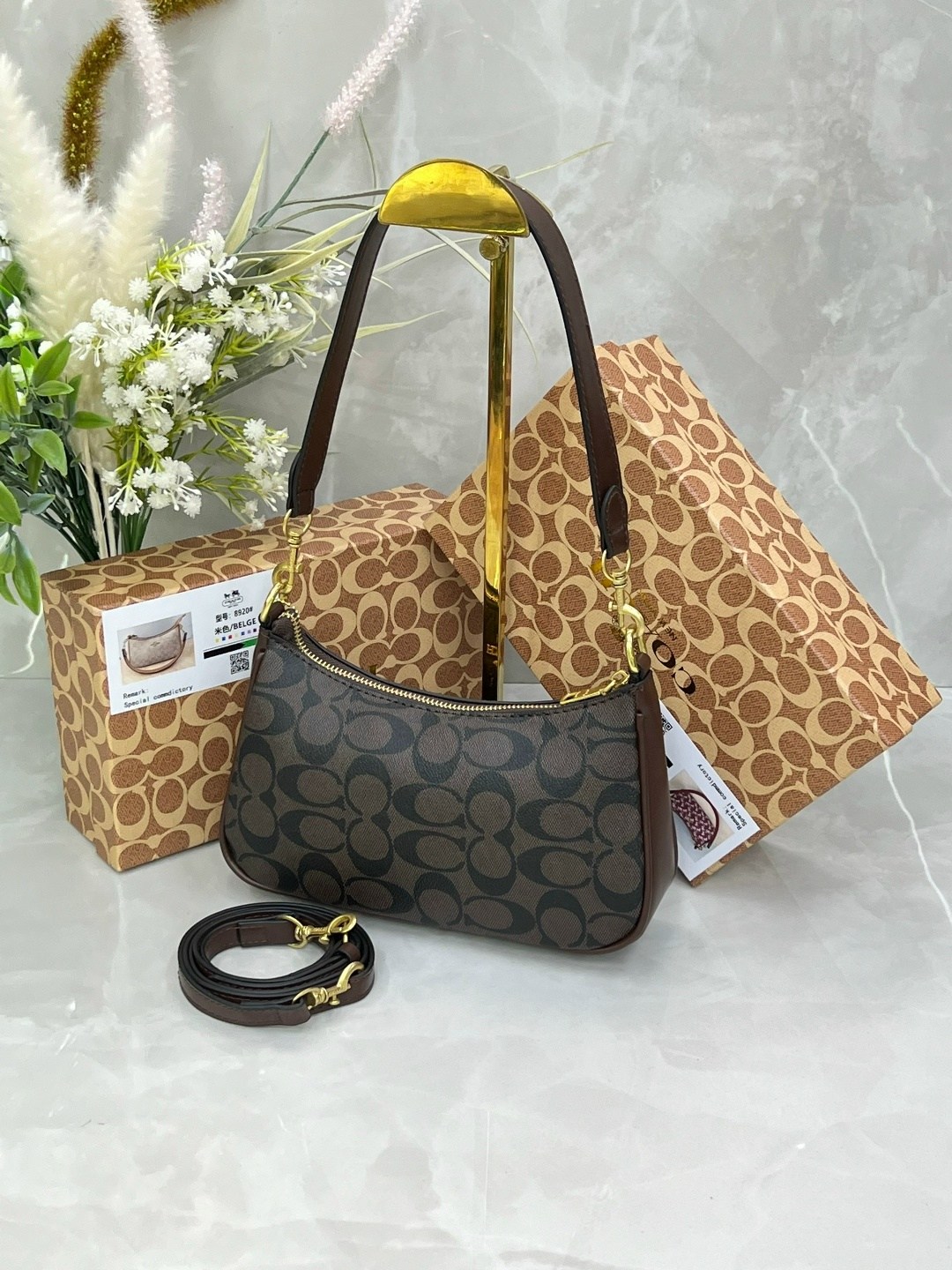 coach сумка,женская сумка coach,женская сумка,coach сумка на плечо,сумка