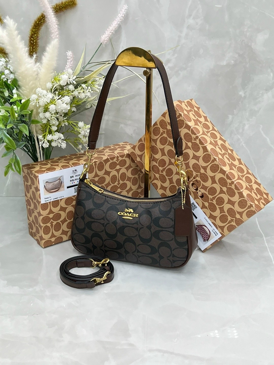 coach сумка,женская сумка coach,женская сумка,coach сумка на плечо,сумка