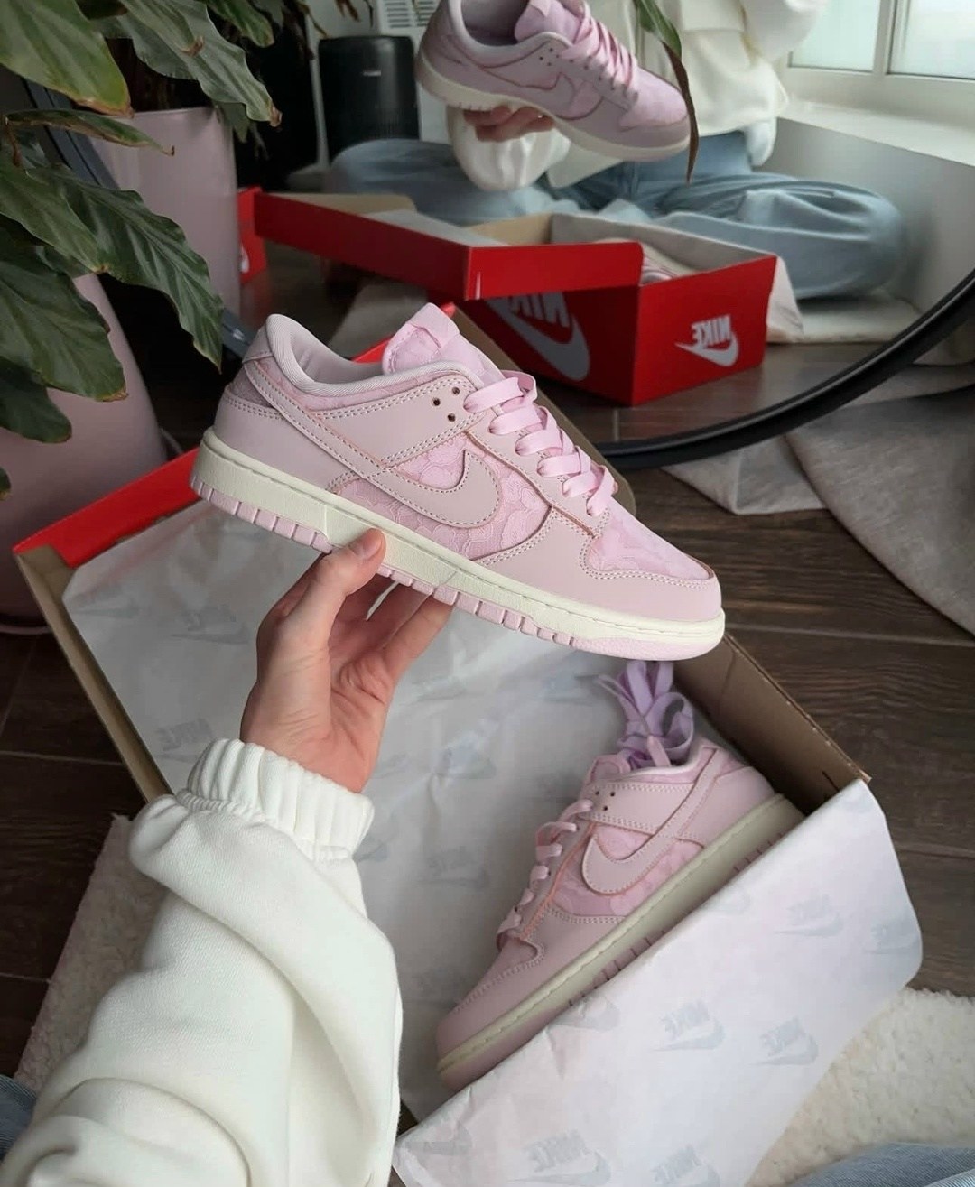 nike dunk low pink,dunk low nike,кроссовки,кроссовки nike wmns dunk low 'lace pack - regal pink' розовый,розовые nike dunk low