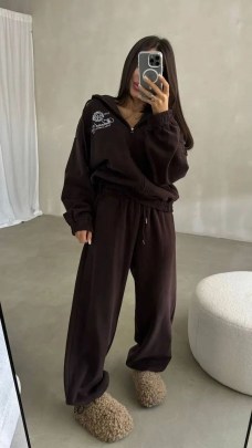 Костюм