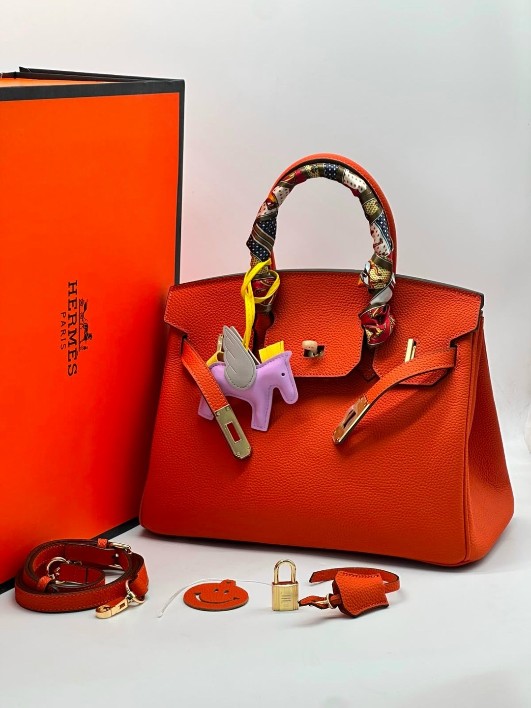 сумка hermes,hermes женская сумка,сумка hermes birkin гермес биркин оранжевый,сумка hermes birkin,сумка hermes birkin с лошадкой