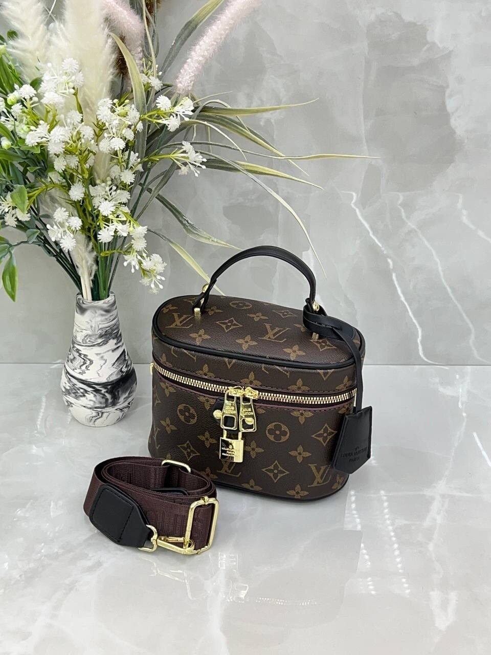 louis vuitton косметичка,louis vuitton косметичка louis vuitton,луи виттон косметичка,louis vuitton сумка,косметичка стильная