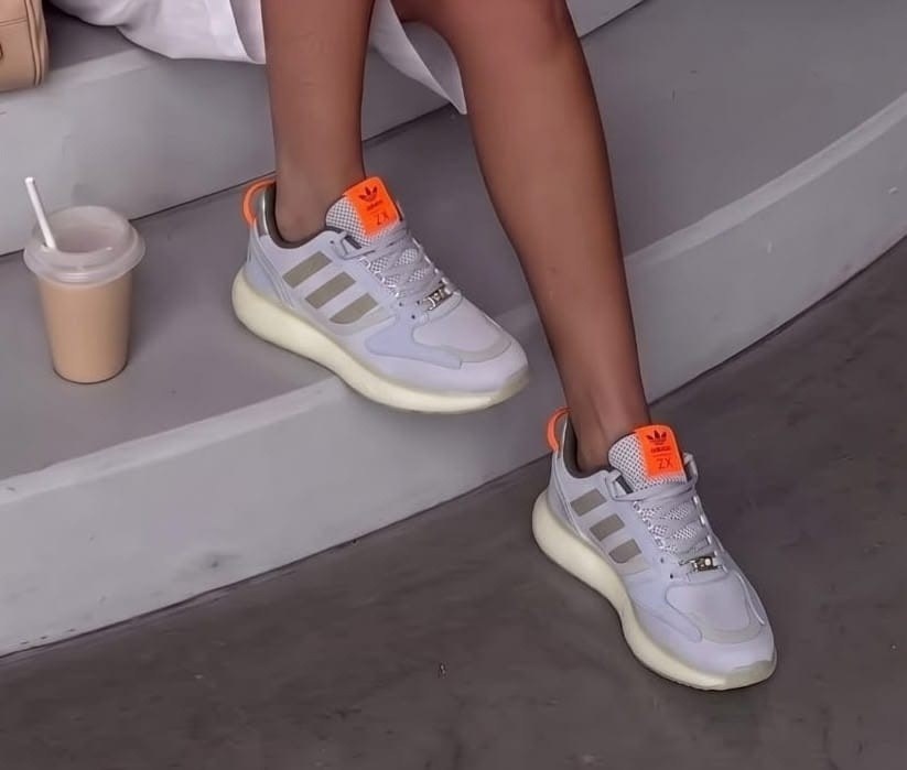 ,adidas женские кроссовки,кроссовки adidas,adidas originals zx 2k boost,кроссовки adidas original