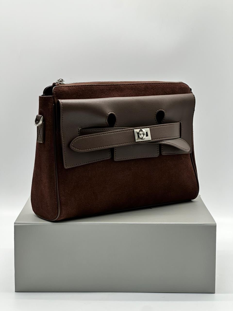 balenciaga сумка,balenciaga сумка женская,женская замшевая сумка balenciaga черная 35х23,сумка замшевая balenciaga ibragim style цвет черный,сумка на плечо balenciaga