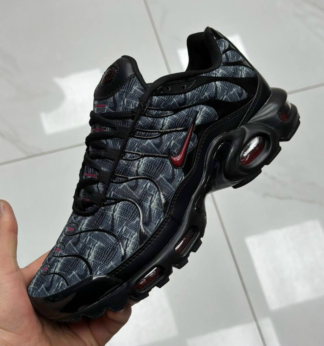 nike air max plus tn,кроссовки,nike air max plus,кроссовки мужские nike air max plus,кроссовки nike air max plus tn