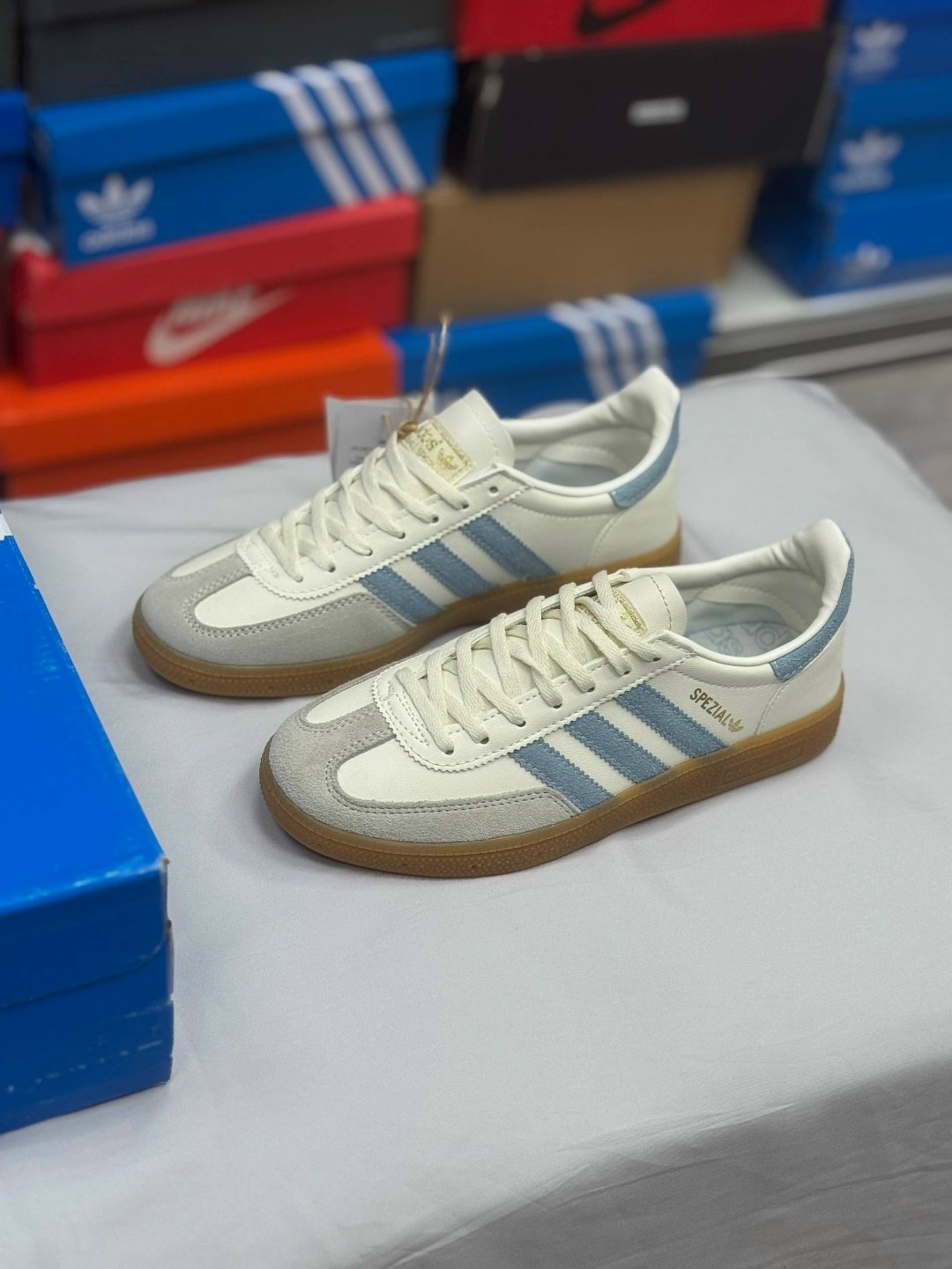adidas originals samba,adidas originals handball spezial,кроссовки adidas originals handball spezial,кроссовки adidas,кроссовки adidas handball spezial