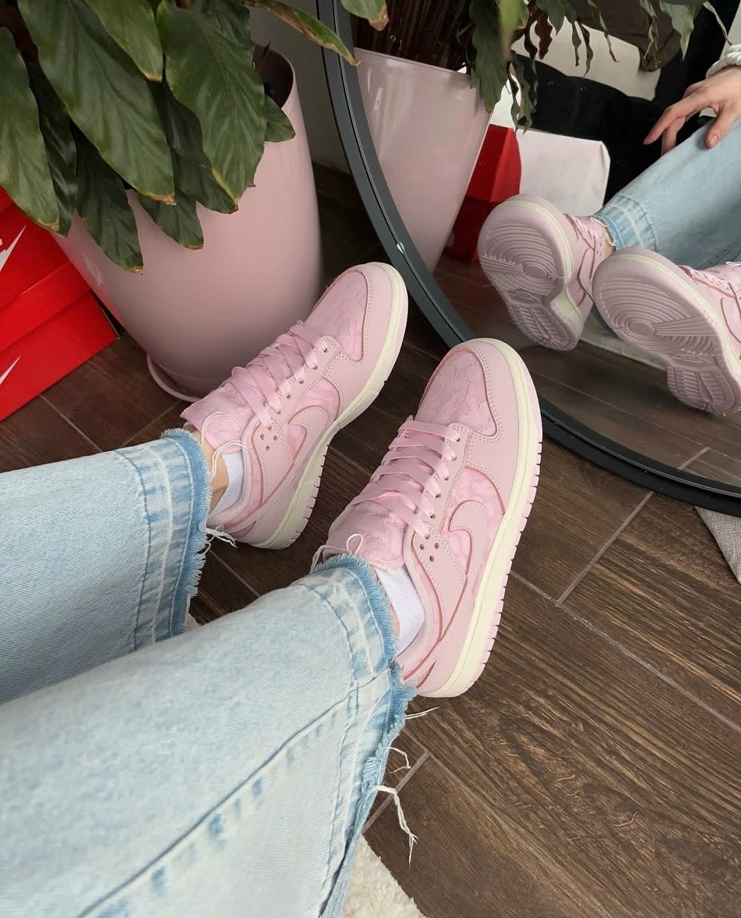 nike dunk low pink,dunk low nike,кроссовки,кроссовки nike wmns dunk low 'lace pack - regal pink' розовый,розовые nike dunk low