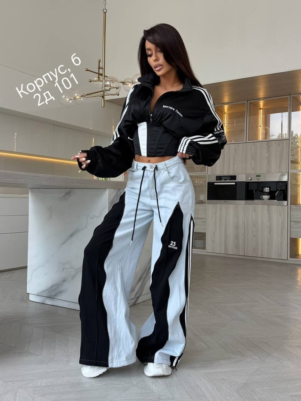 спортивные костюм,костюмы в спортивном стиле,женские костюмы,женский спортивный костюм