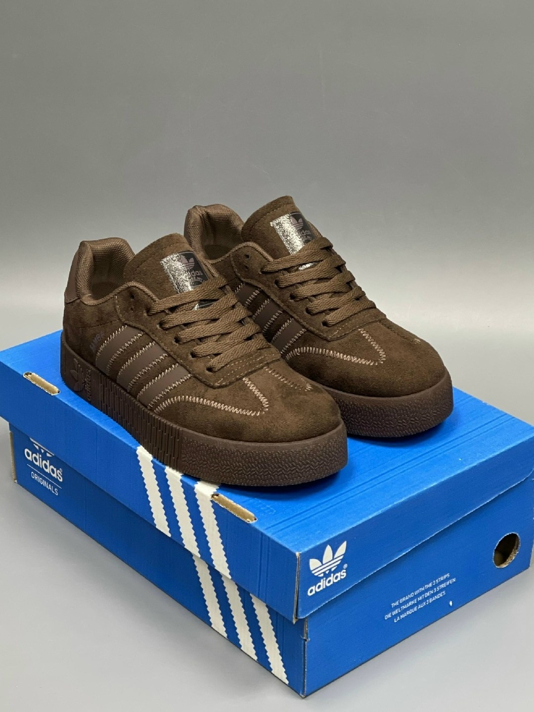,кроссовки замша,обуви,кроссовки adidas, кроссовки