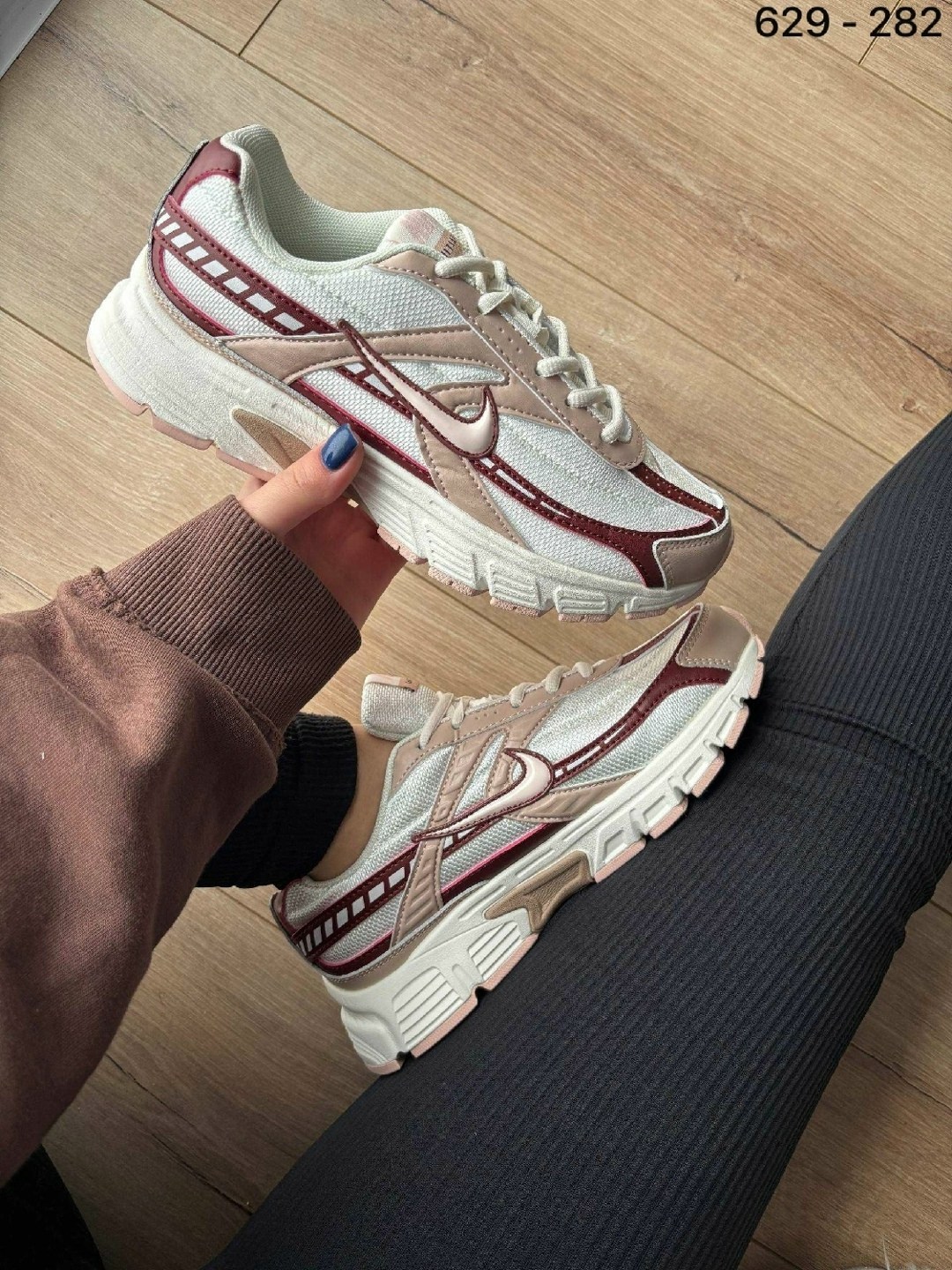 кроссовки,кроссовки nike,кроссовки мужские женские,женские кроссовки nike,кроссовки nike initiator