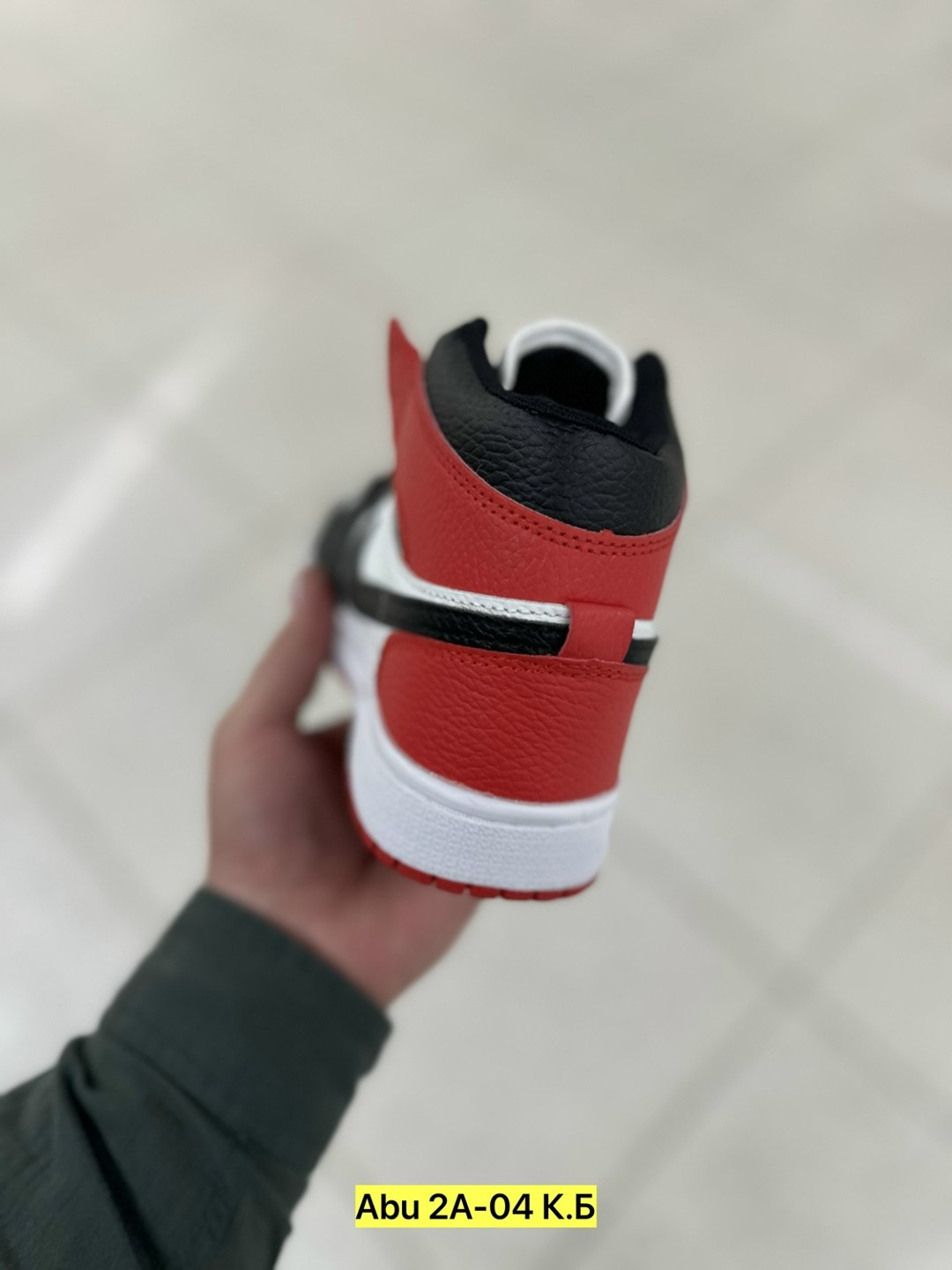 nike air jordan 1,nike air jordan 1 mid,кроссы джорданы,nike air jordan,кроссовки найк джордан