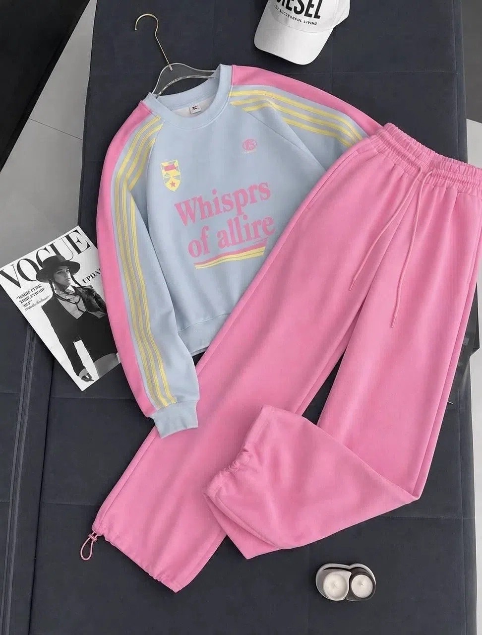 свитшот attire свободного кроя,костюм с кофтой,оверсайз толстовка,женский спортивный костюм,свитшот attire