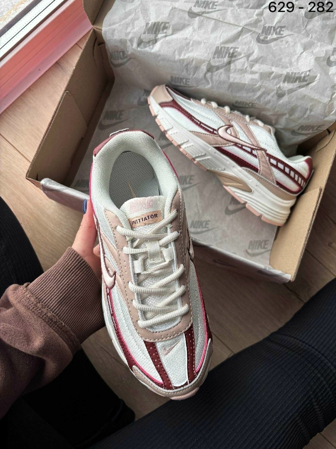 кроссовки,кроссовки nike,кроссовки мужские женские,женские кроссовки nike,кроссовки nike initiator