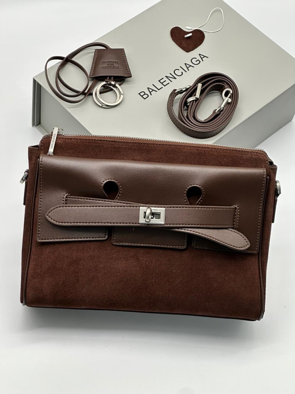 balenciaga сумка,balenciaga сумка женская,женская замшевая сумка balenciaga черная 35х23,сумка замшевая balenciaga ibragim style цвет черный,сумка на плечо balenciaga