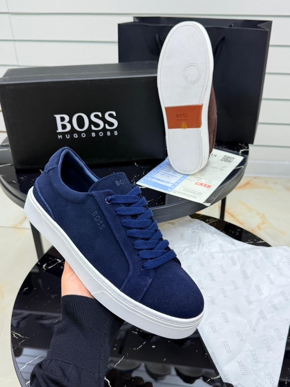 мужские кроссовки boss,кроссовки boss,кроссовки hugo boss мужская кожаная повседневная спортивная ,кроссовки boss boss,кеды boss