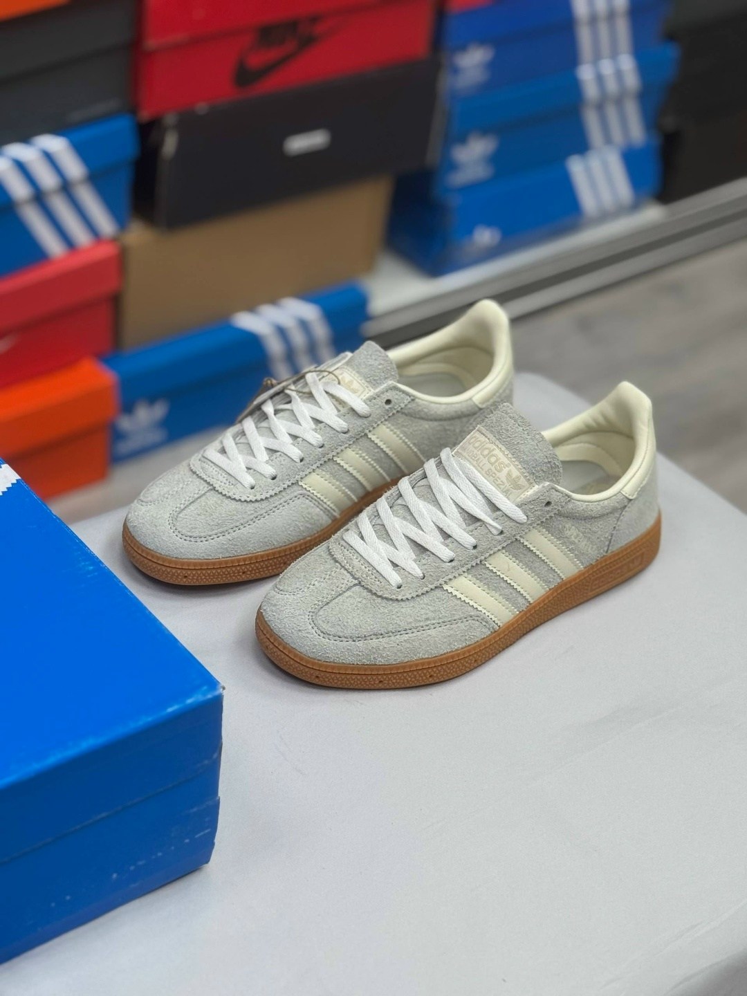 adidas handball spezial,,кроссовки adidas originals handball spezial,кроссовки adidas spezial,кроссовки adidas handball spezial