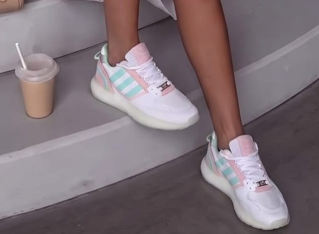,adidas женские кроссовки,кроссовки adidas,adidas originals zx 2k boost,кроссовки adidas original