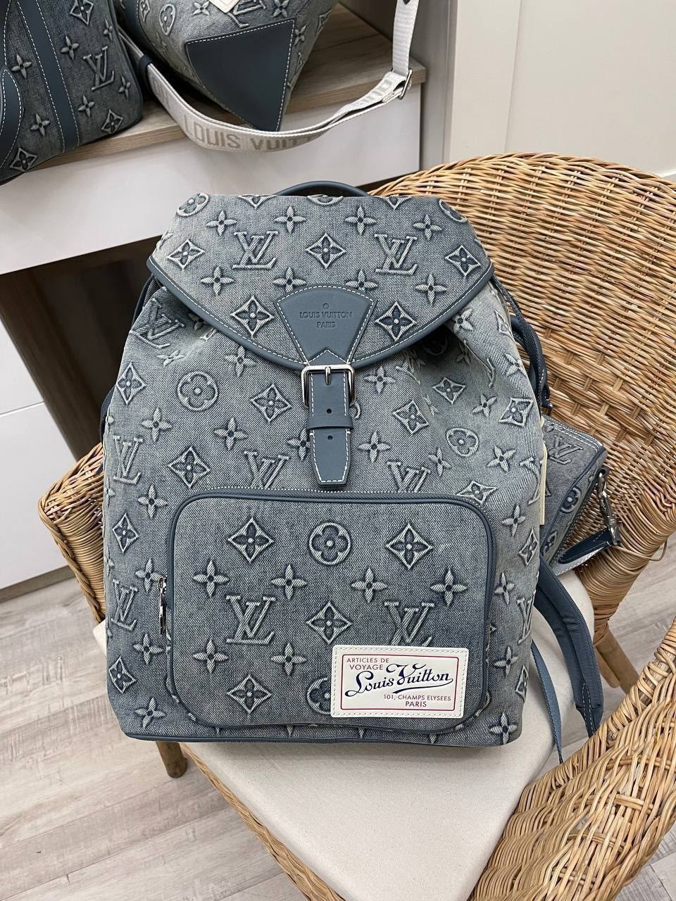 рюкзак женский louis vuitton,рюкзак louis vuitton,рюкзак луи виттон,сумка - рюкзак louis vuitton denim,джинсовый рюкзак