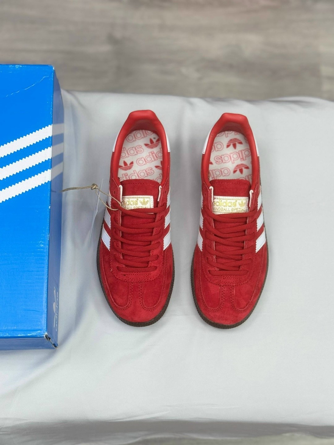 кроссовки adidas spezial,кроссовки handball spezial adidas,adidas handball spezial,adidas originals handball spezial,