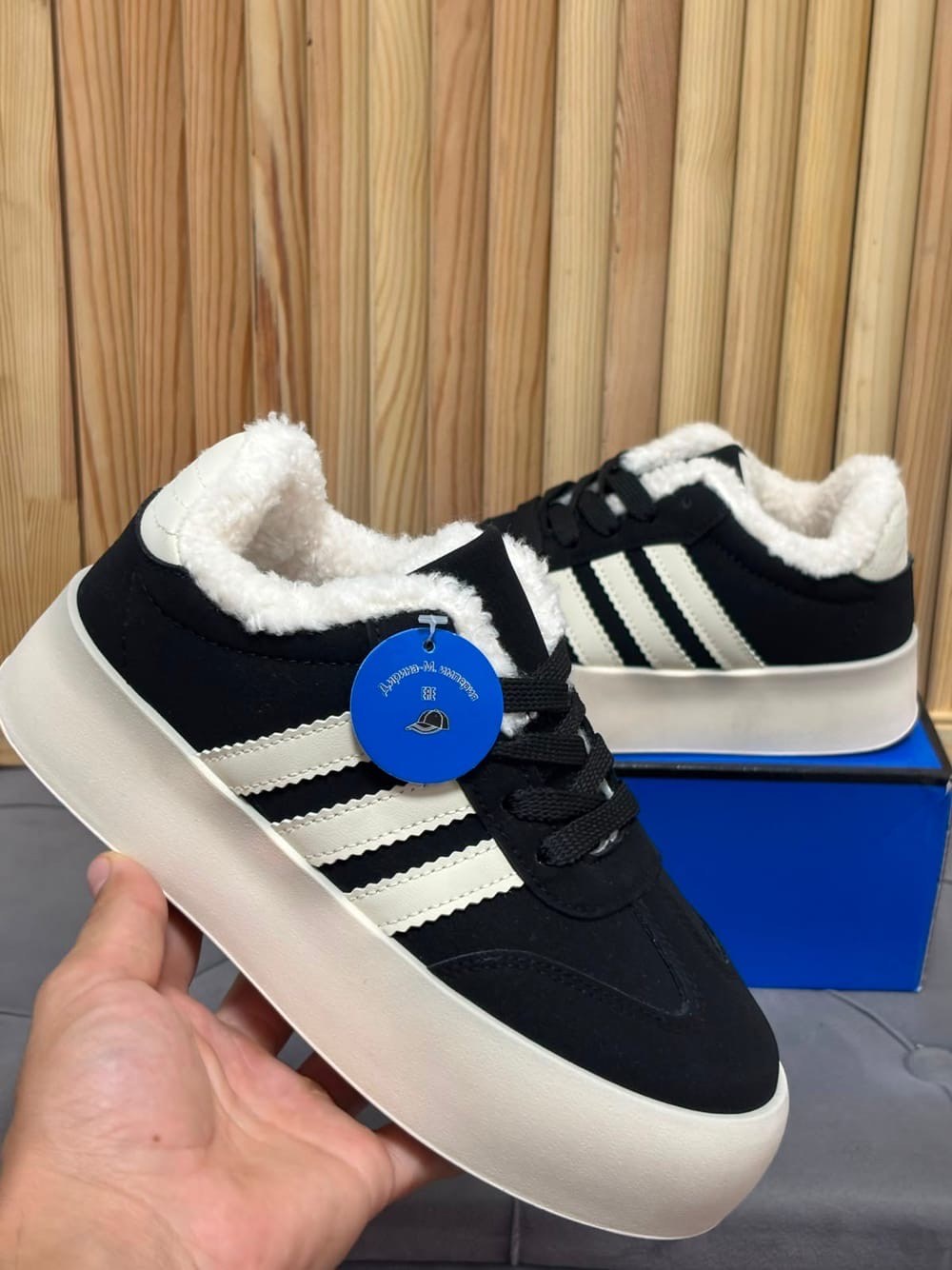 зимние кроссовки adidas campus,зимние женские кроссовки adidas campus black white fur мех,кроссовки adidas campus зимние с мехом,зимние кроссовки adidas,кеды кроссовки адидас campus зима adidas