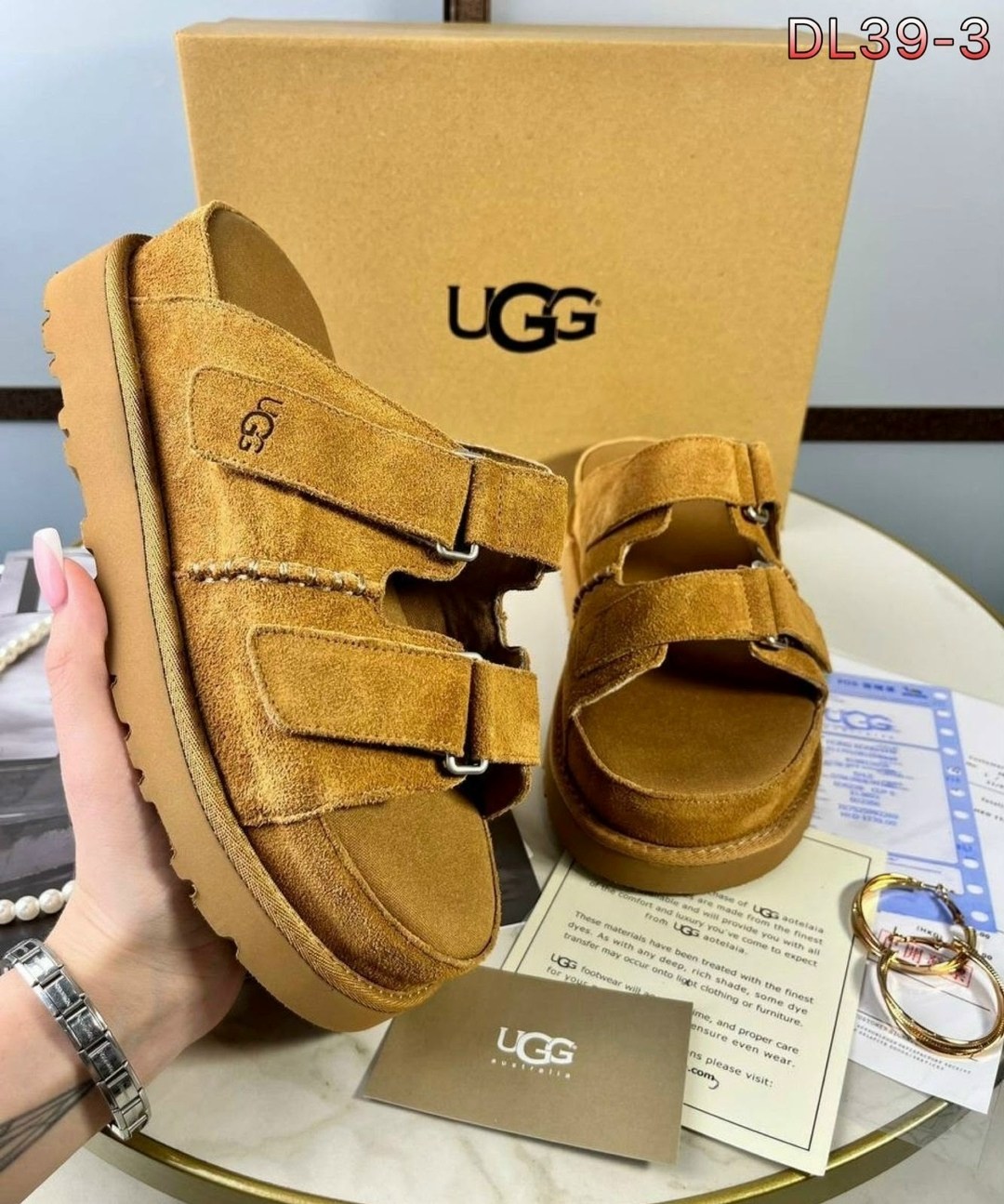 ,босоножки сандали,босоножки замшевые,сандалии ugg,модные босоножки