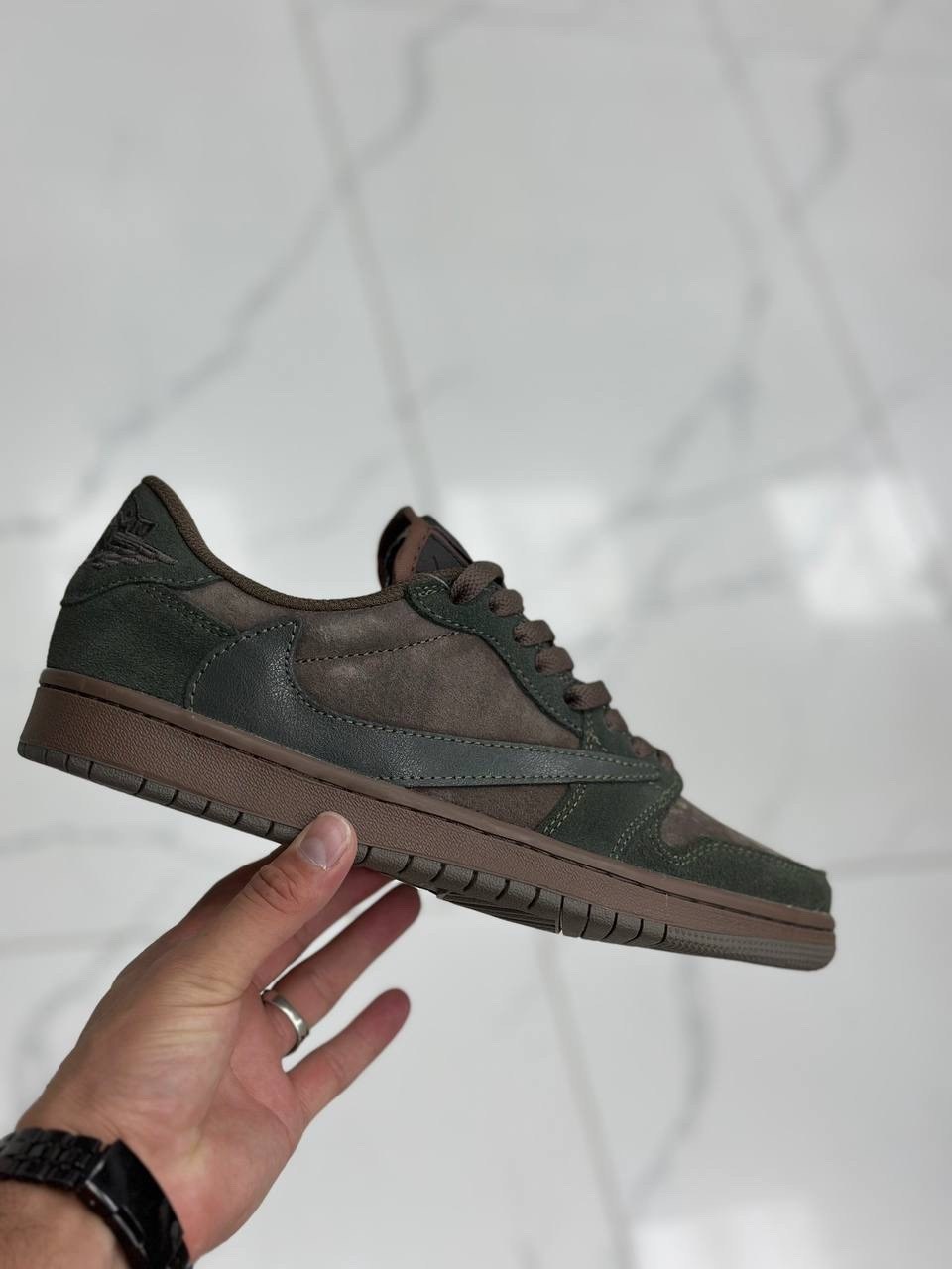 кроссовки nike travis scott air jordan 1 low,nike air jordan 1 low travis scott,кроссовки travis scott x air jordan 1 low,кроссовки nike travis scott,nike air jordan 1 low x travis scott