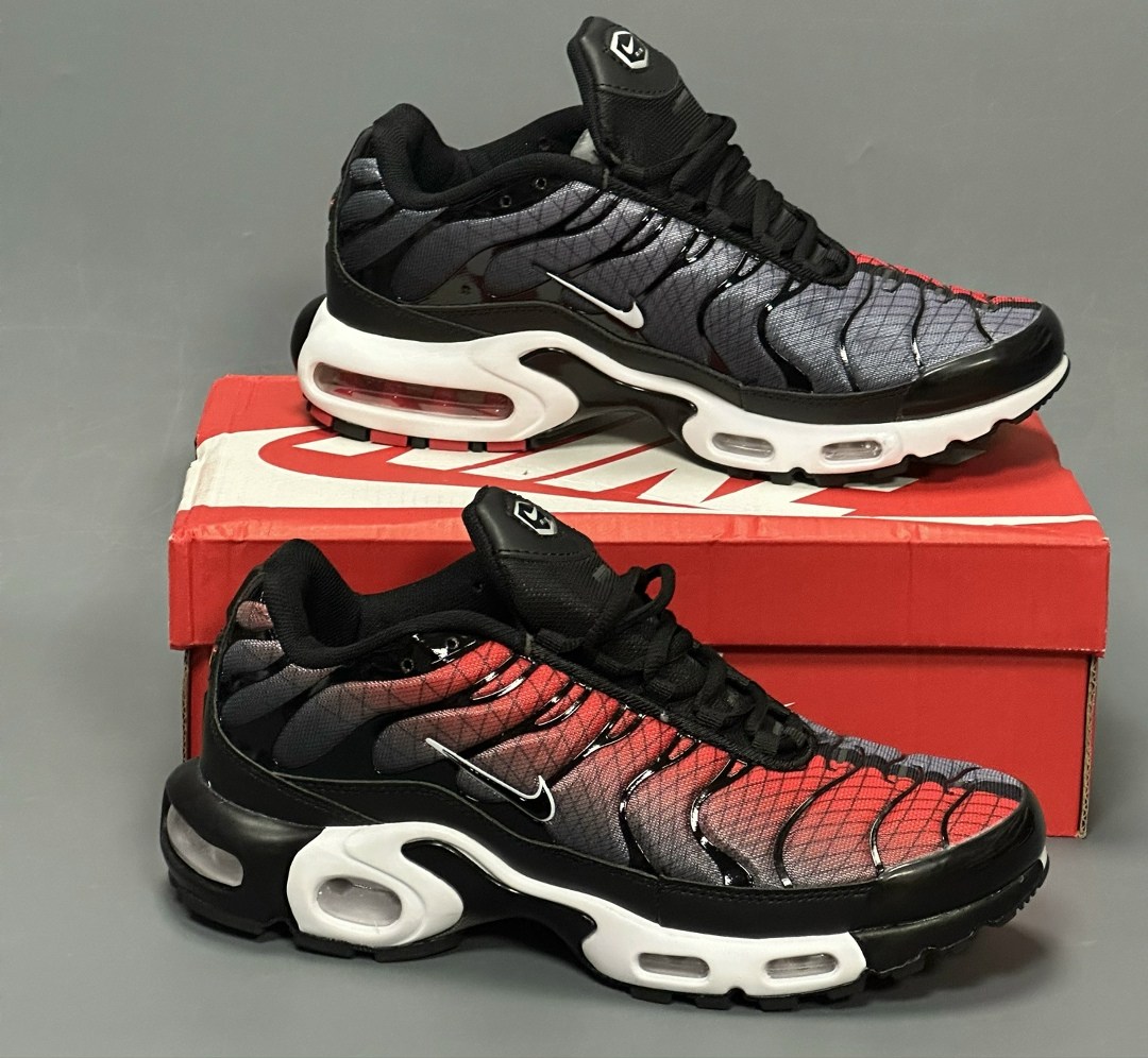 кроссовки nike air max tn plus,кроссовки мужские nike air max tn plus,nike air max tn plus,кроссовки nike air max tn,кроссовки