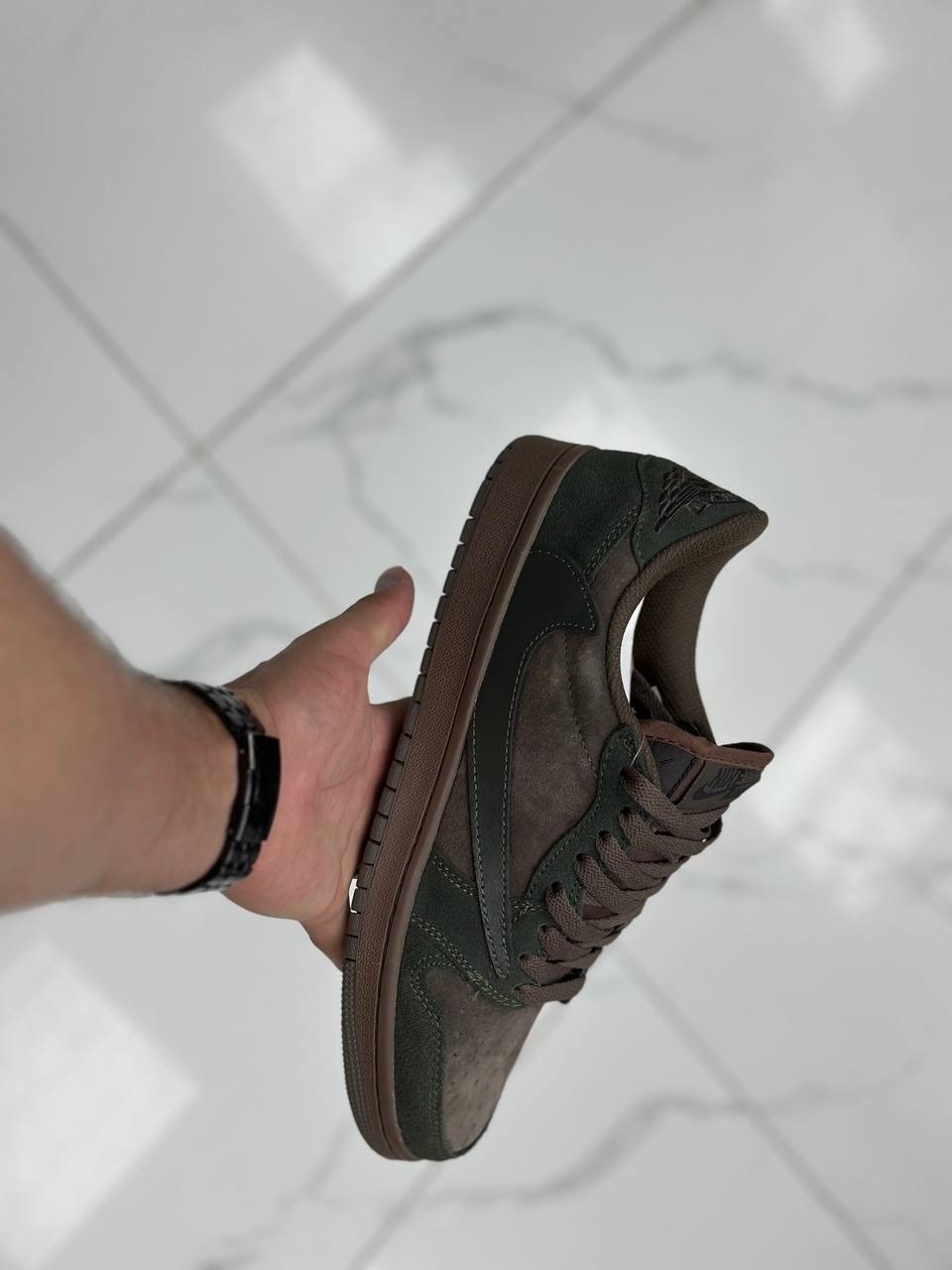 кроссовки nike travis scott air jordan 1 low,nike air jordan 1 low travis scott,кроссовки travis scott x air jordan 1 low,кроссовки nike travis scott,nike air jordan 1 low x travis scott