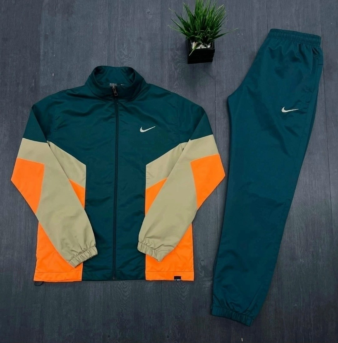 спортивный костюм nike мужской,спортивные костюмы nike,спортивный костюм nike на флисе,спортивный костюм nike плащевка,спортивные костюмы найк