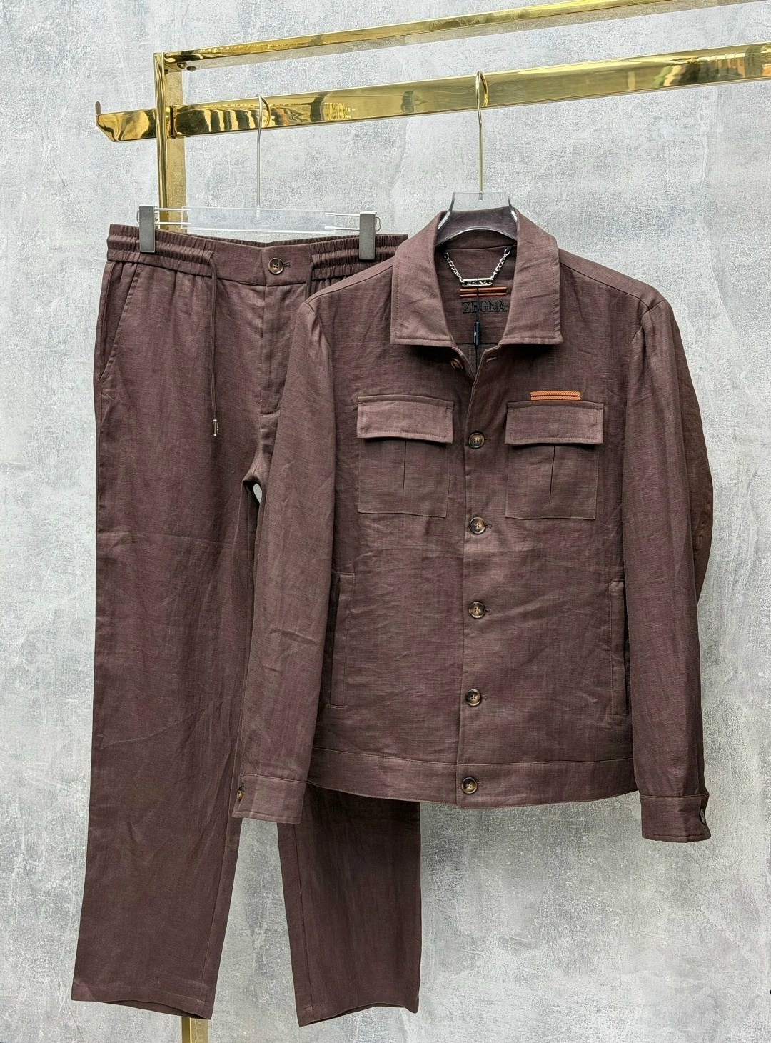 льняной костюм brunello cucinelli,костюм brunello cucinelli,мужская мода,костюм коричневый,костюм