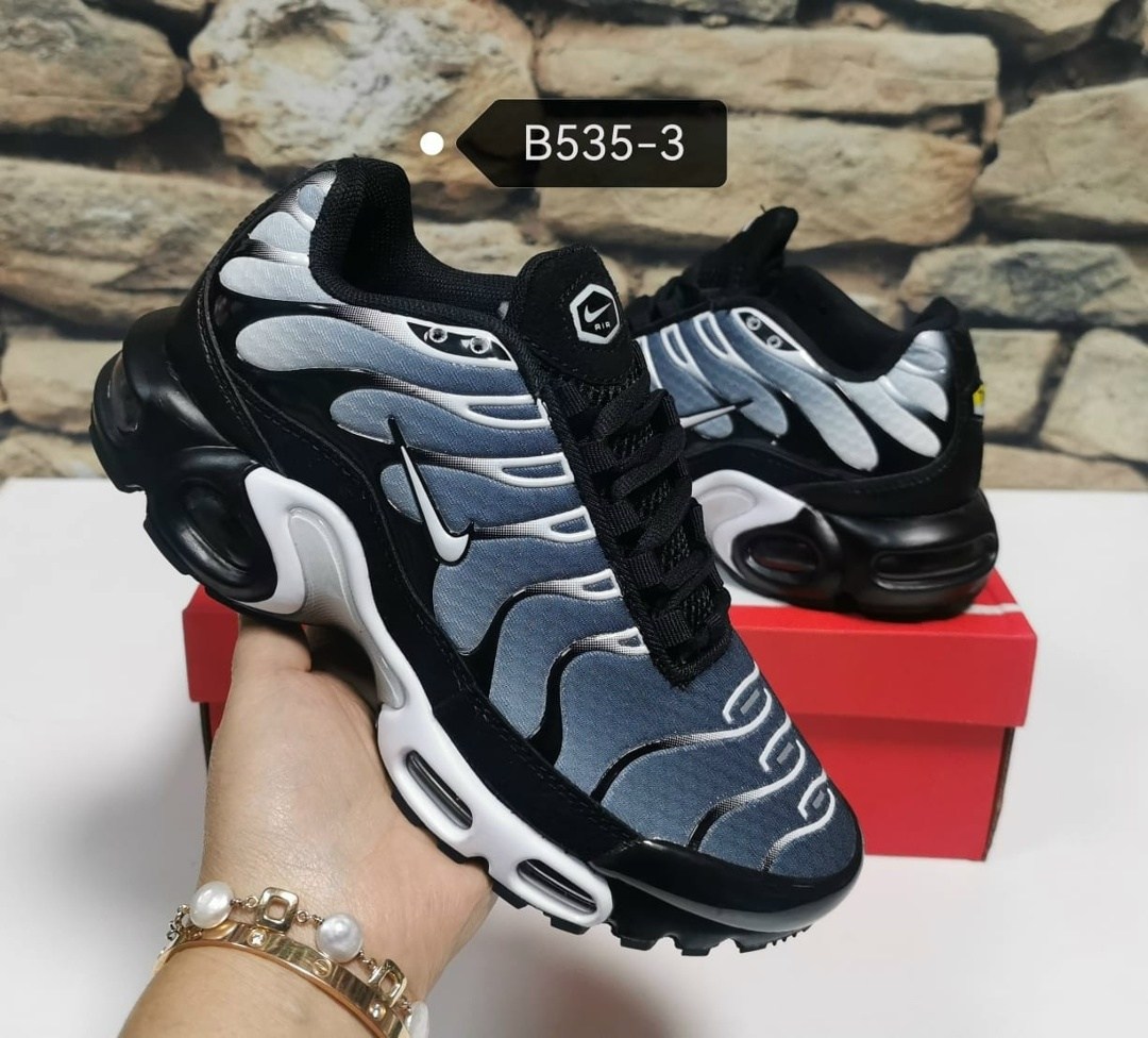 кроссовки adidas strutter,кроссовки мужские adidas strutter,кроссовки adidas,adidas кроссовки мужские,кроссовки адидас