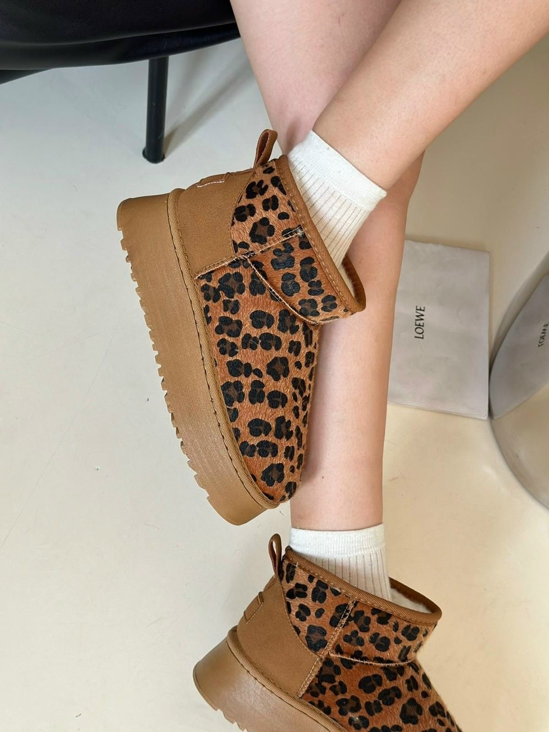 леопардовые угги женские короткие shoe world 264220472,угги женские,,леопардовые угги,зимние угги на платформе