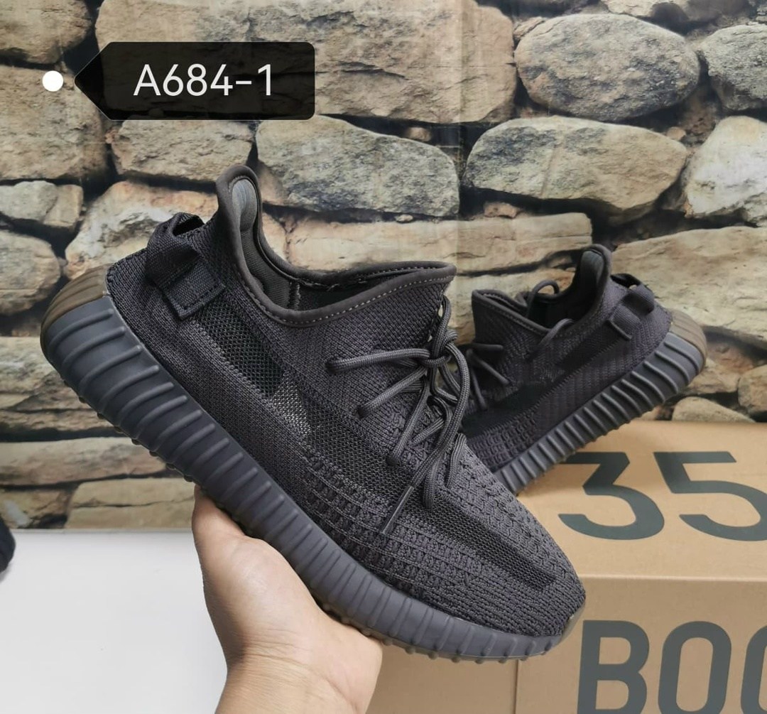 adidas yeezy boost 350 white,adidas yeezy boost,кроссовки adidas yeezy boost,кроссовки adidas yeezy boost 350,adidas yeezy boost 350