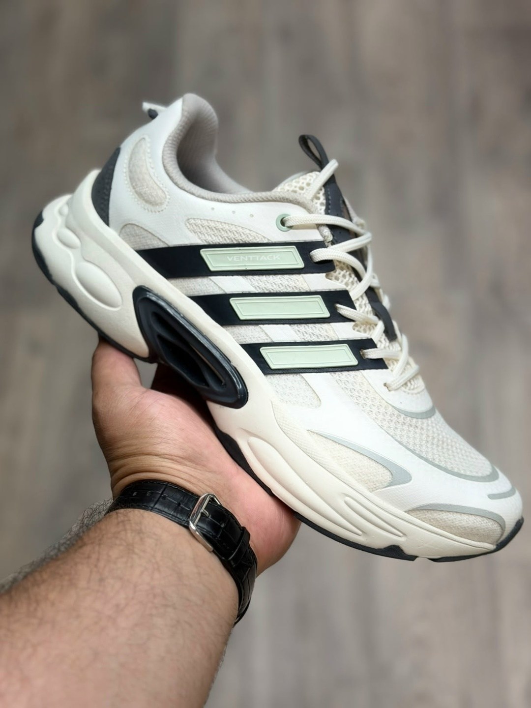 кроссовки adidas,мужские кроссовки adidas,кроссовки адидас,кроссовки,кроссовки мужские женские adidas