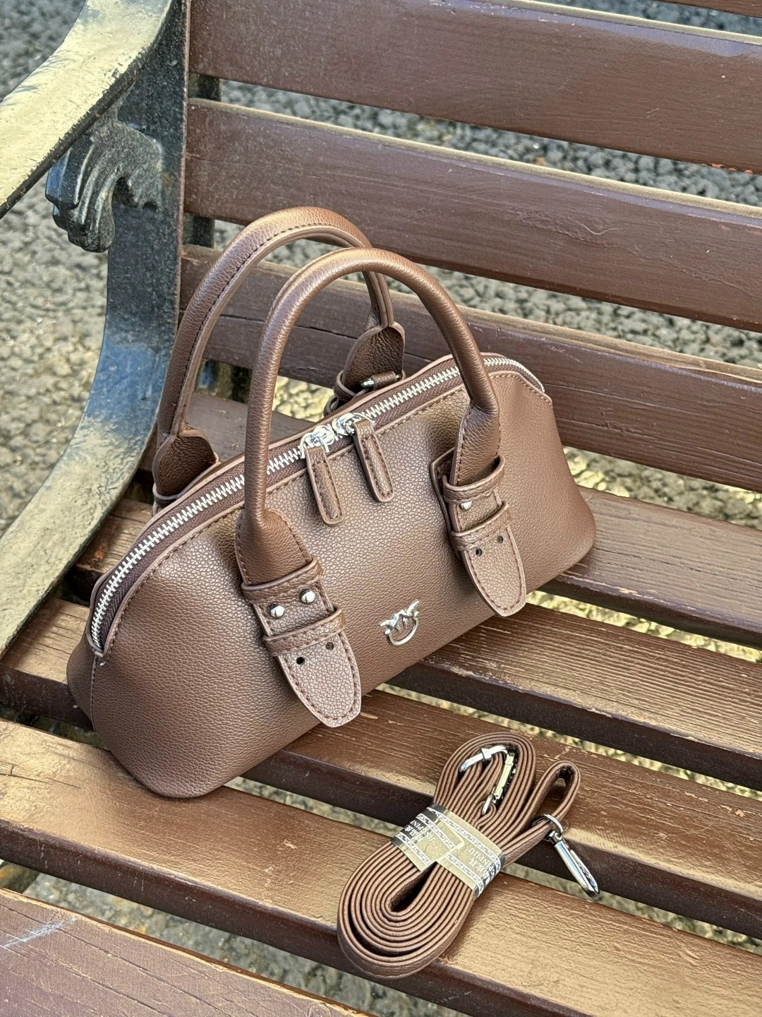 женская черная сумка escape baguette pinko,сумка,сумка женская,стильная сумка,сумка-тоут с верхней ручкой pinko черный