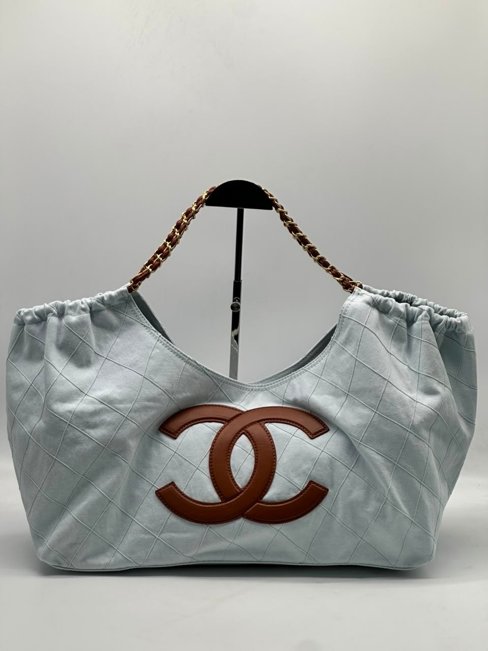 сумка chanel,женская сумка chanel,сумка мешок шанель,кожаная сумка chanel 25 medium цвета тиффани,сумка