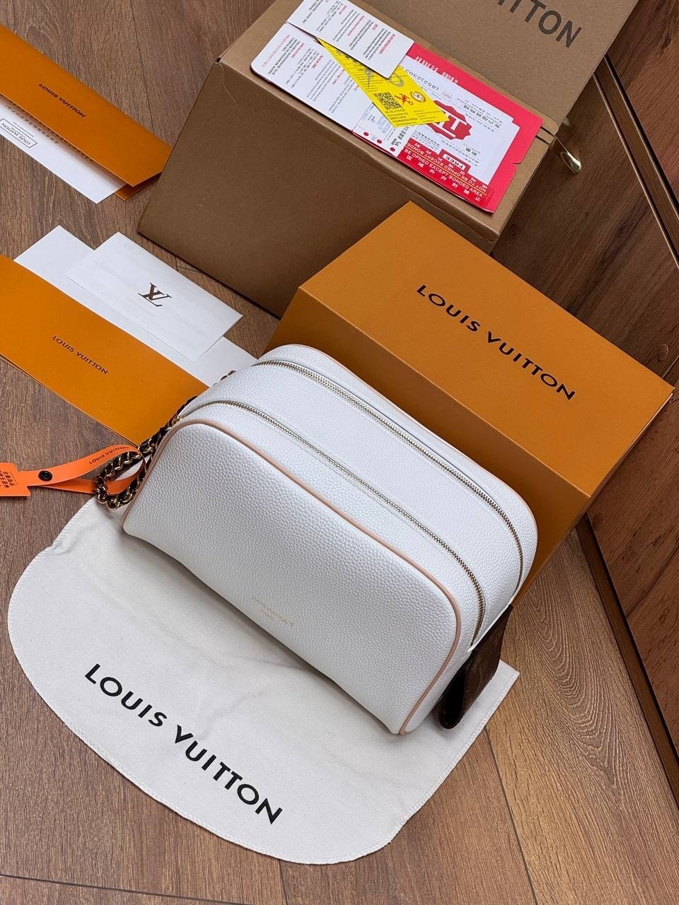 louis vuitton косметичка,луи виттон косметичка оригинал,louis vuitton косметичка louis vuitton,стильная косметичка,косметичка hermes