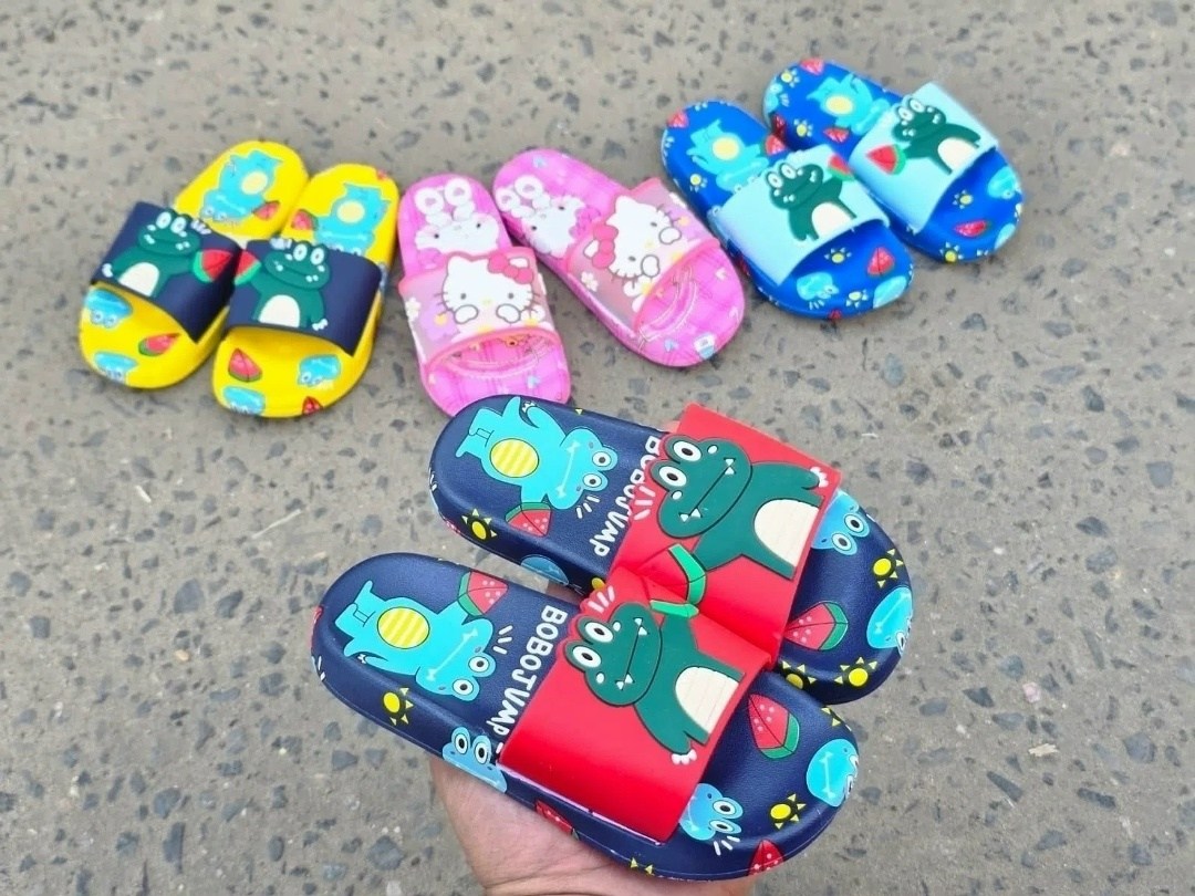 детские тапочки,детские шлепанцы,тапочки для мальчика,тапочки для детей,домашние тапочки