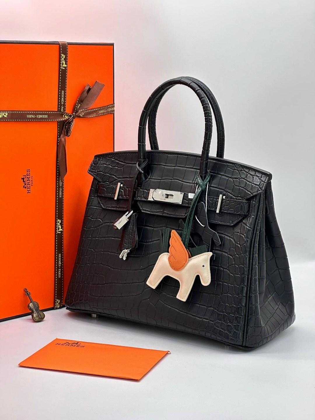 сумка hermes,hermes birkin сумка,сумка гермес,женская сумка hermes,сумка гермес биркин