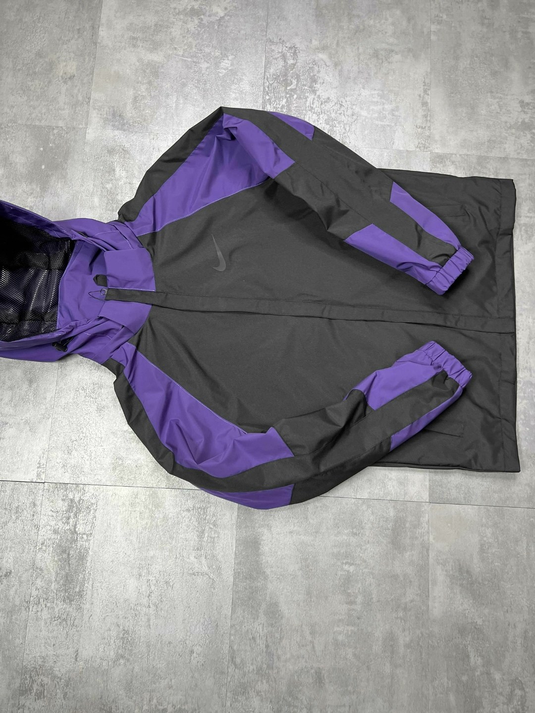 ветровка nike,демисезонная куртка nike,куртка мужская nike,ветровка nike acg,куртка спортивная