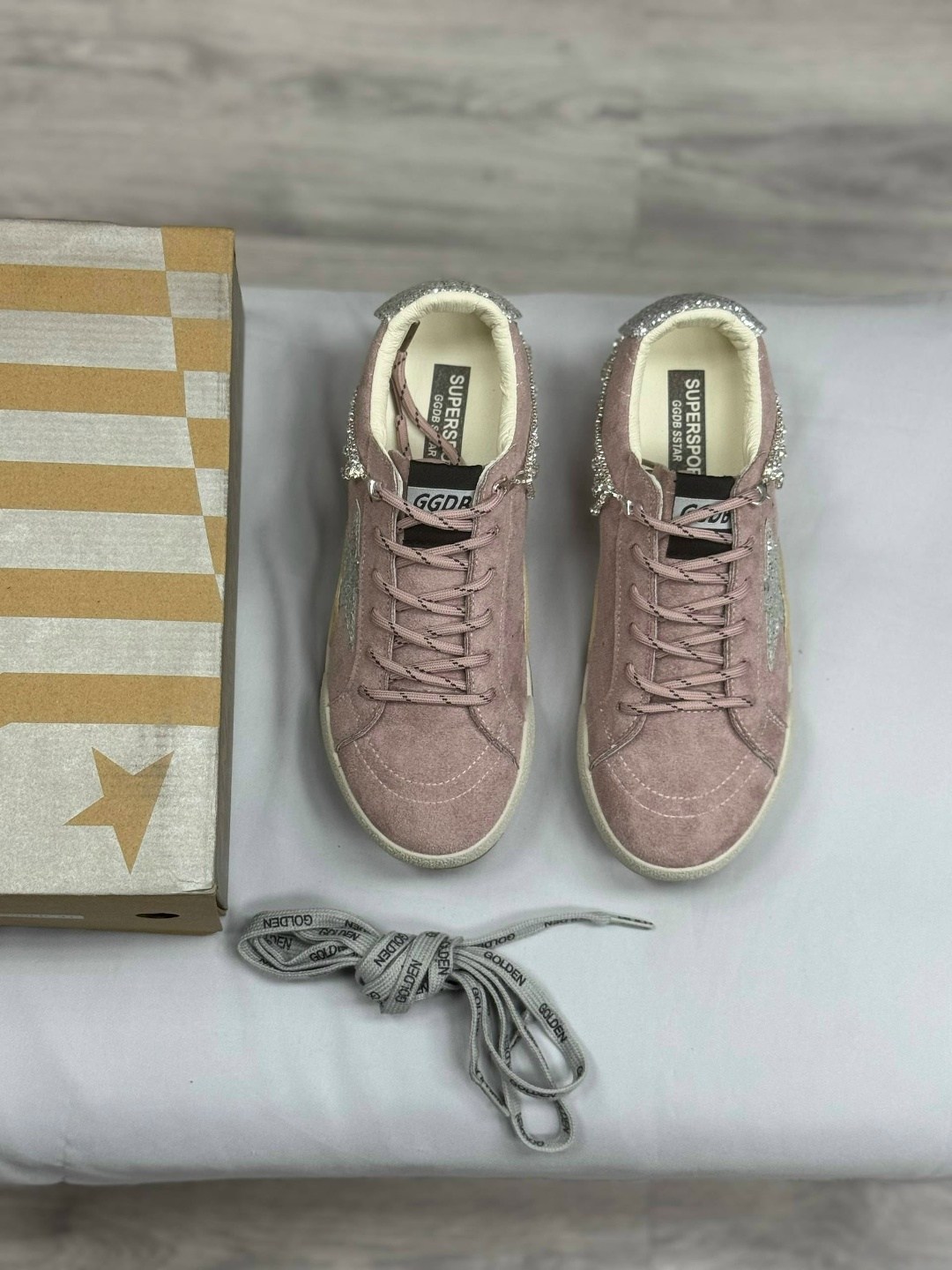 ,кроссовки golden goose,golden goose super star,кеды женские golden goose,женская