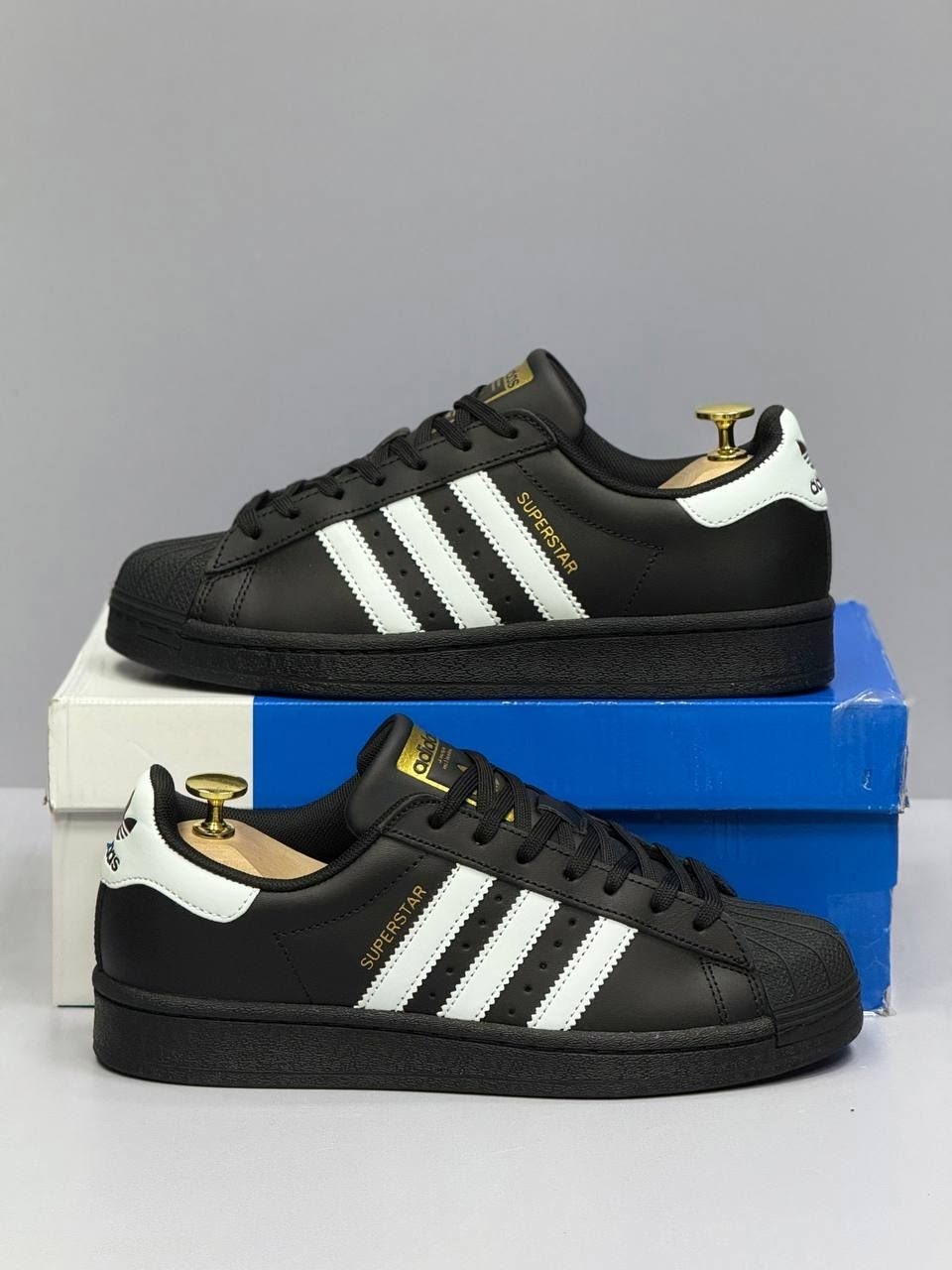 adidas superstar black,кроссовки adidas superstar,adidas superstar черные,adidas originals superstar,adidas originals superstar black