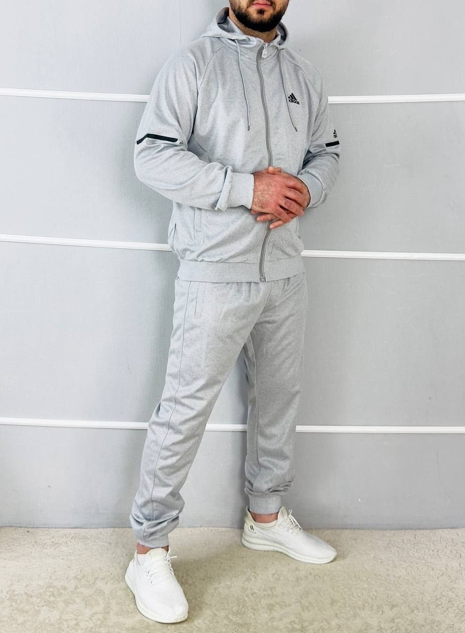 мужской спортивный костюм с капюшоном adidas,спортивный костюм adidas,спортивный костюм мужской adidas,спортивные костюмы адидас,серый спортивный костюм мужской