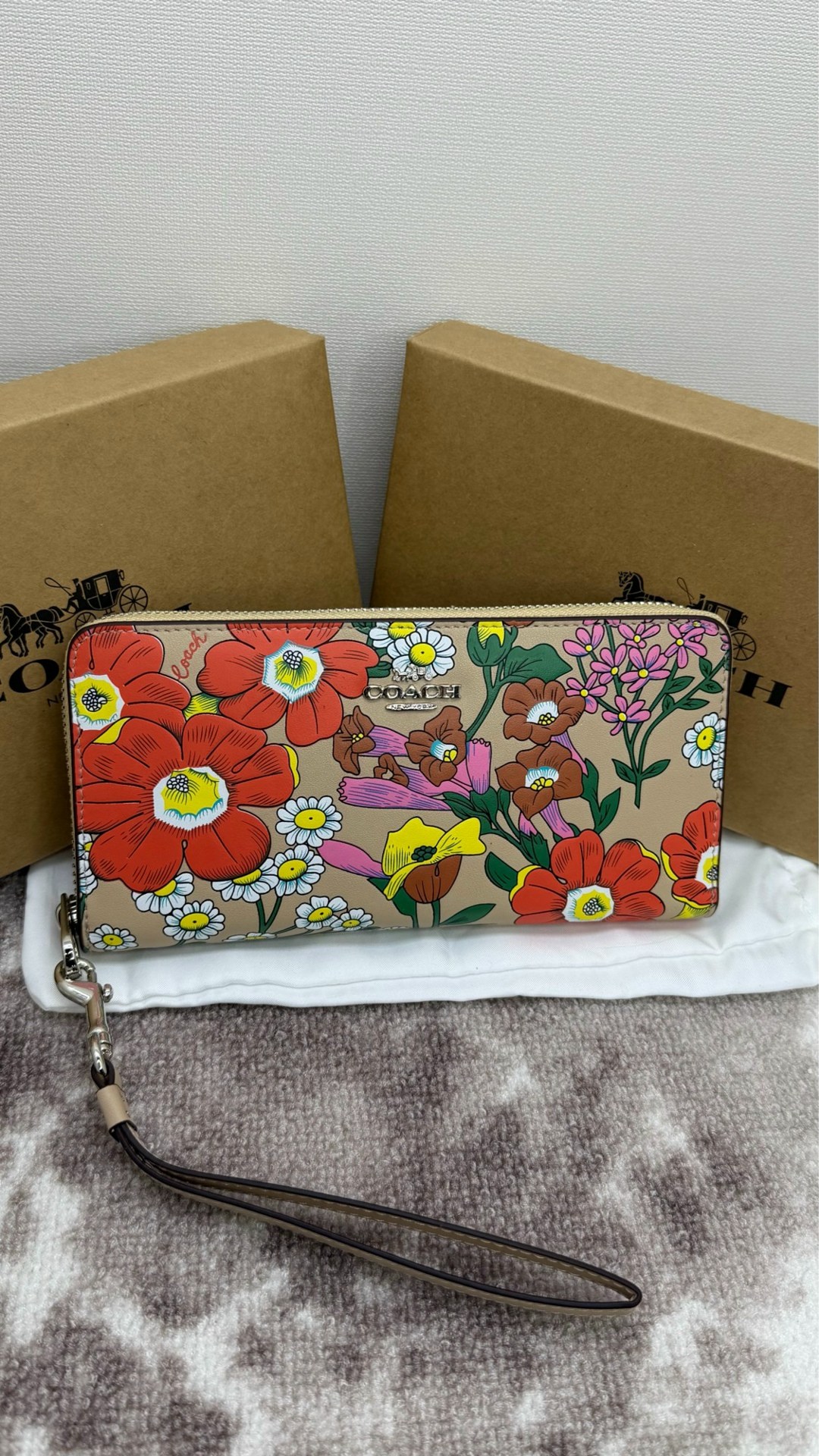 coach кошелек,кошелек coach f87105,женский кошелек coach,coach кошелек бежевый с двумя молниями,кошелек женский