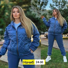 Костюм