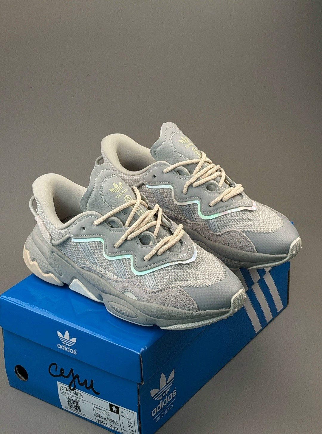 женские кроссовки adidas ozweego,кроссовки adidas ozweego,женские кроссовки adidas originals ozweego,кроссовки adidas originals ozweego,adidas originals ozweego